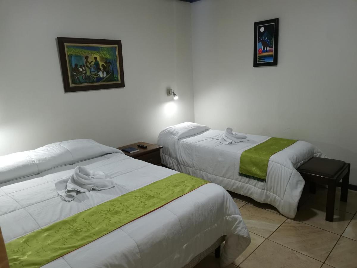 Hotel Wagelia Turrialba Bagian luar foto