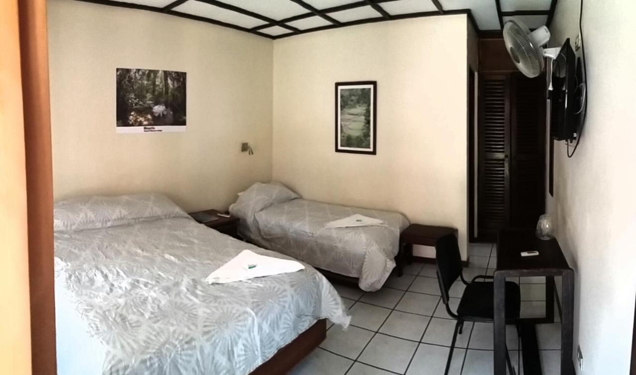 Hotel Wagelia Turrialba Bagian luar foto